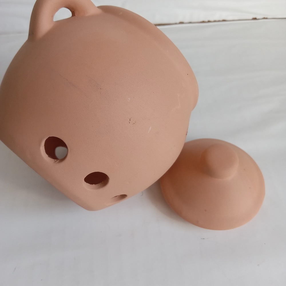 Terracotta  Garlic Storage Container - Picture 6 of 10